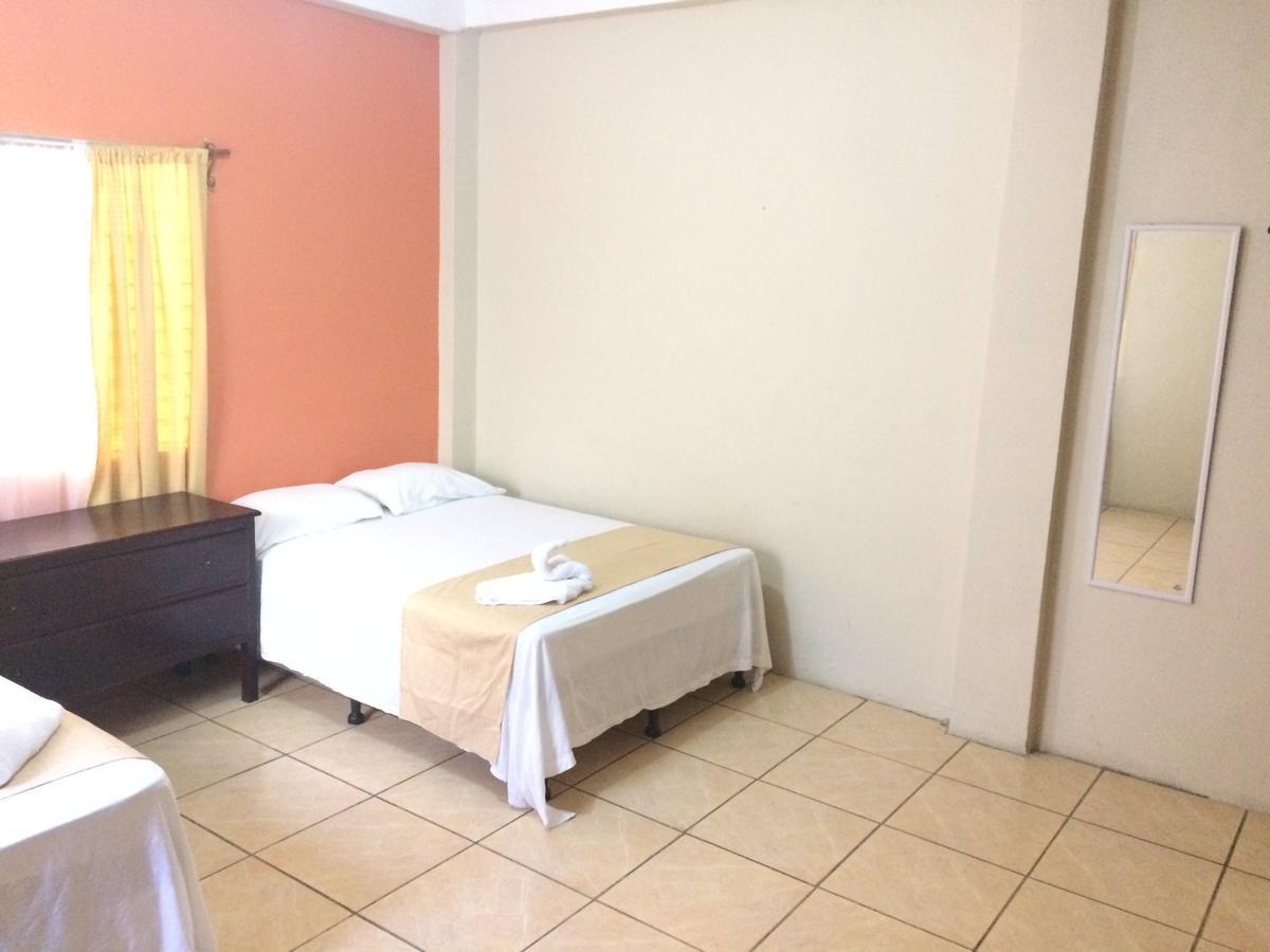Hotel Casa Marina La Ceiba Exterior foto